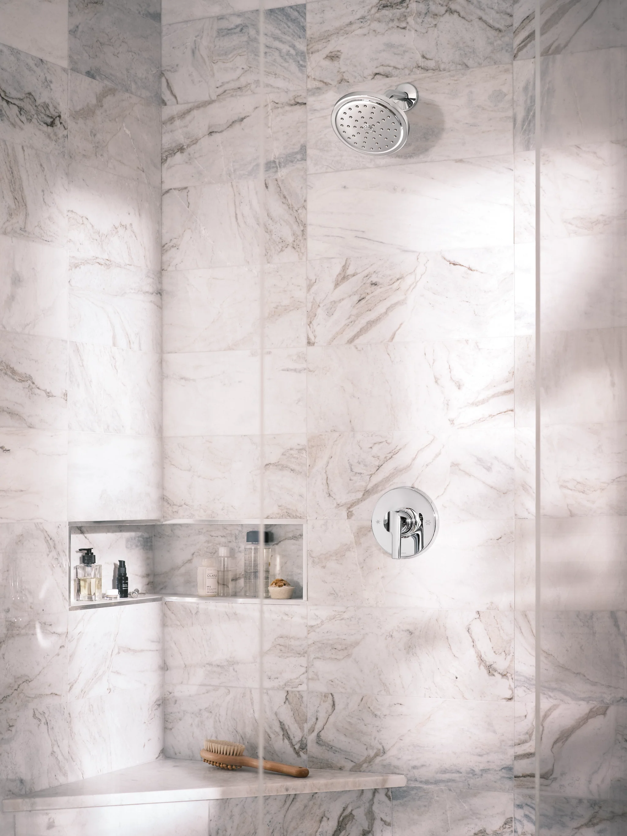 8195-Doux-M-CORE-3-Series-Tub-and-Shower-Trim-8.webp Doux M-CORE 3-Series Tub and Shower Trim
