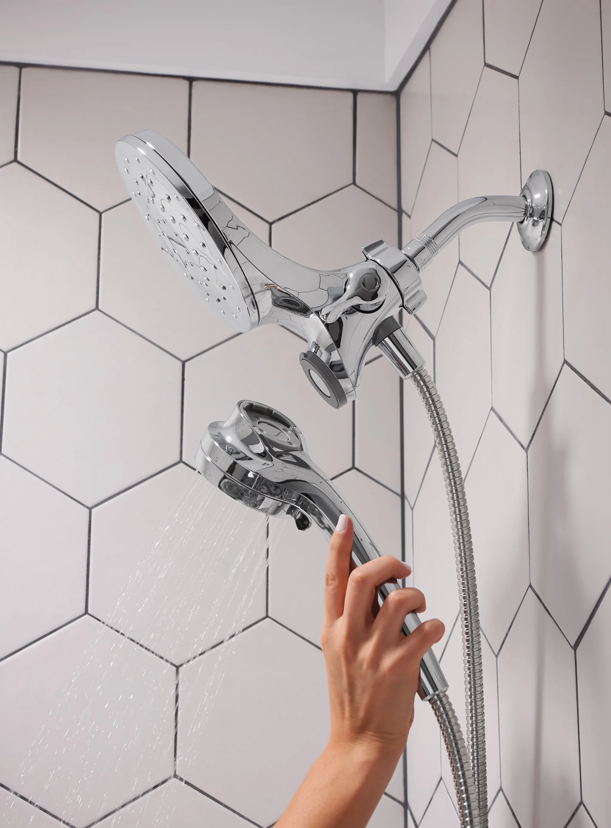 830-Engage-Six-Function-Conbination-Showerhead-With-Handheld-Shower-6.webp Engage Six-Function Conbination Showerhead With Handheld Shower