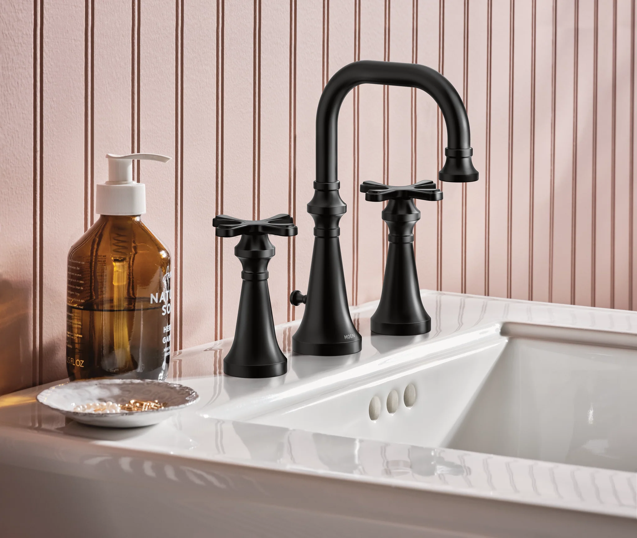 8646-Colinet-Chrome-two-handle-high-arc-bathroom-faucet-10.webp Colinet Chrome two-handle high arc bathroom faucet