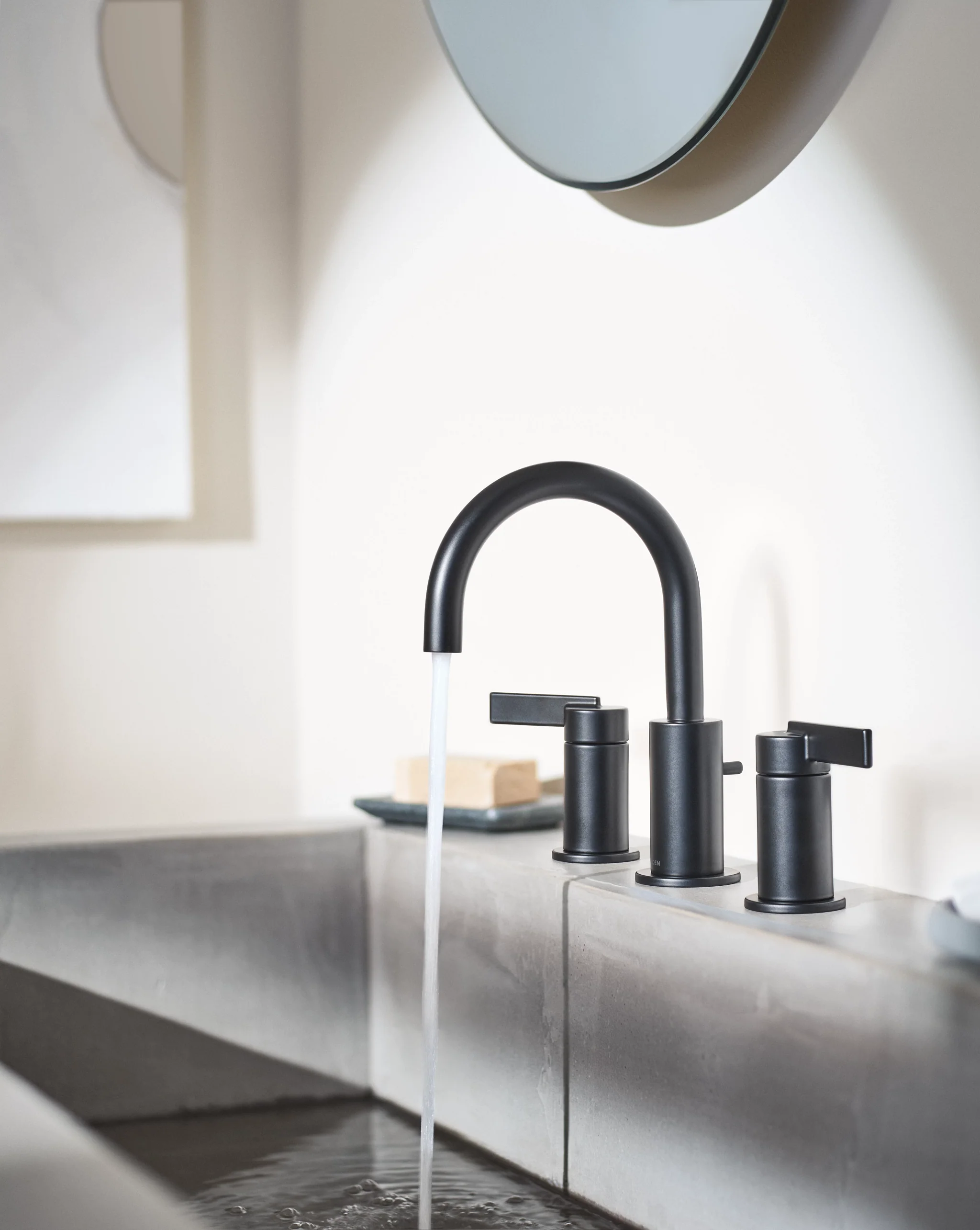 8656-Cia-Chrome-two-handle-high-arc-bathroom-faucet-13.webp Cia Chrome two-handle high arc bathroom faucet