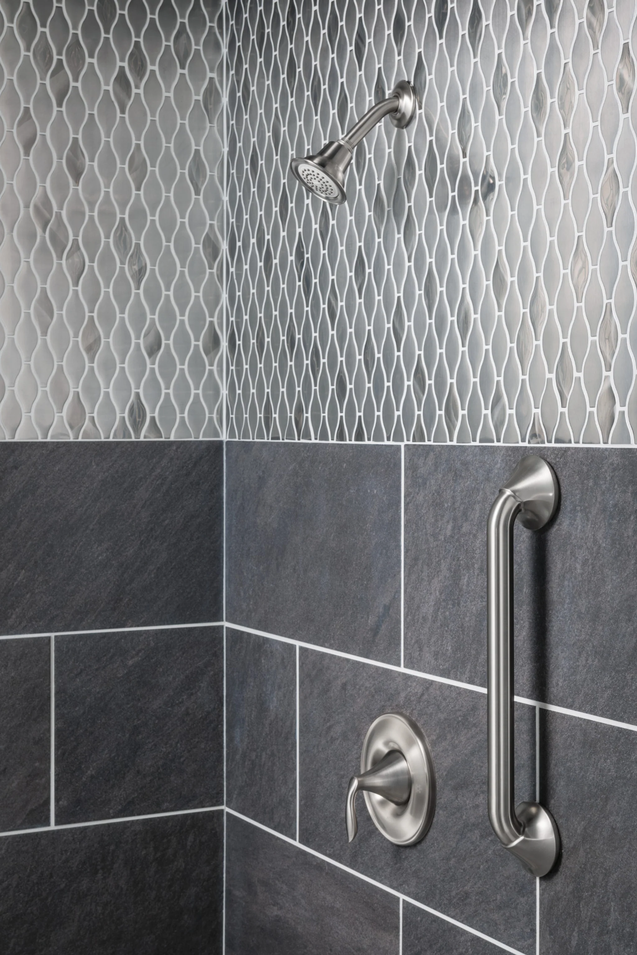 869-Eva-Chrome-24-Towel-Bar-5.webp Eva Chrome 24" Towel Bar