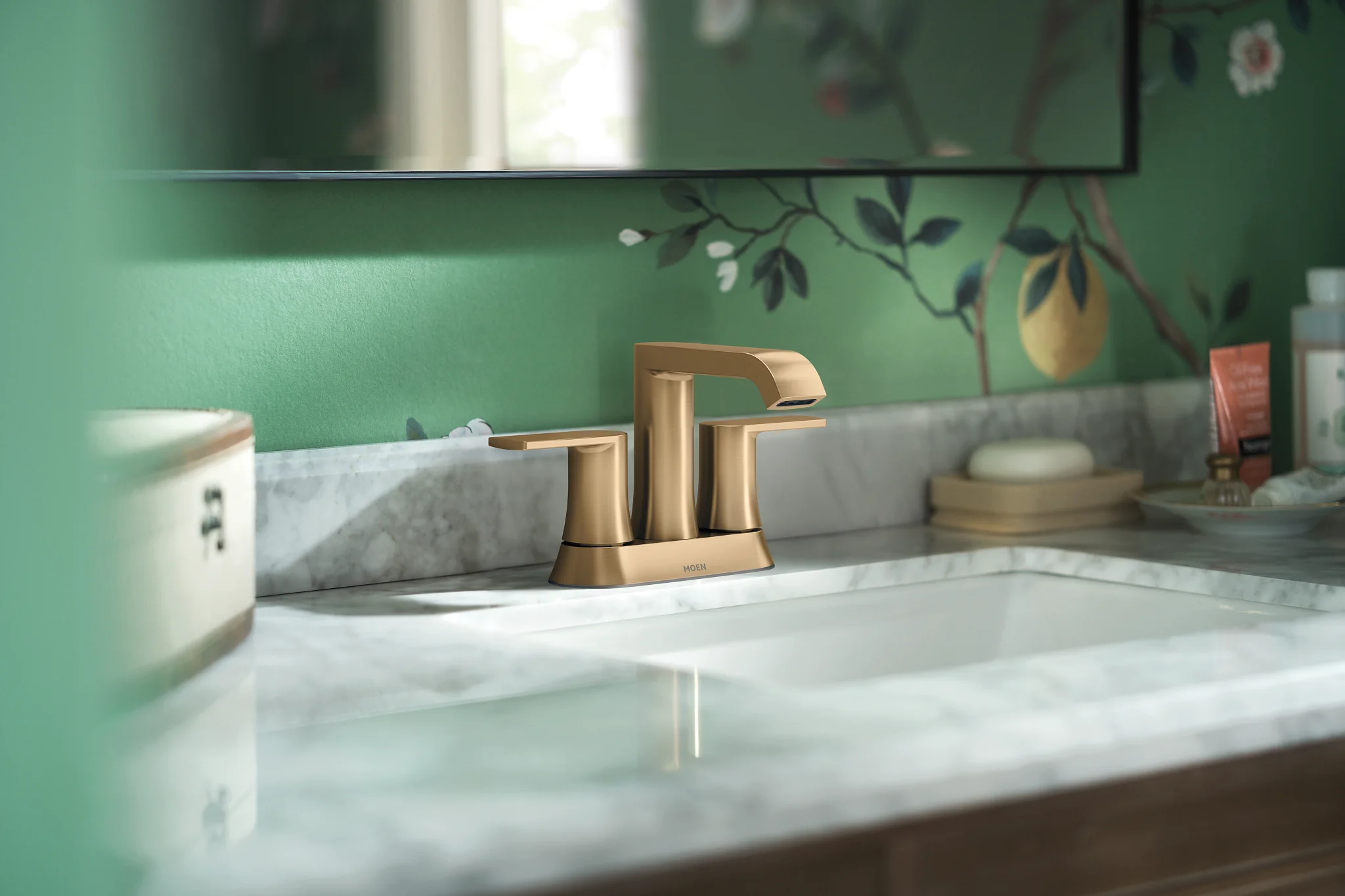 Genta Two-handle Centerset Bathroom Sink Faucet