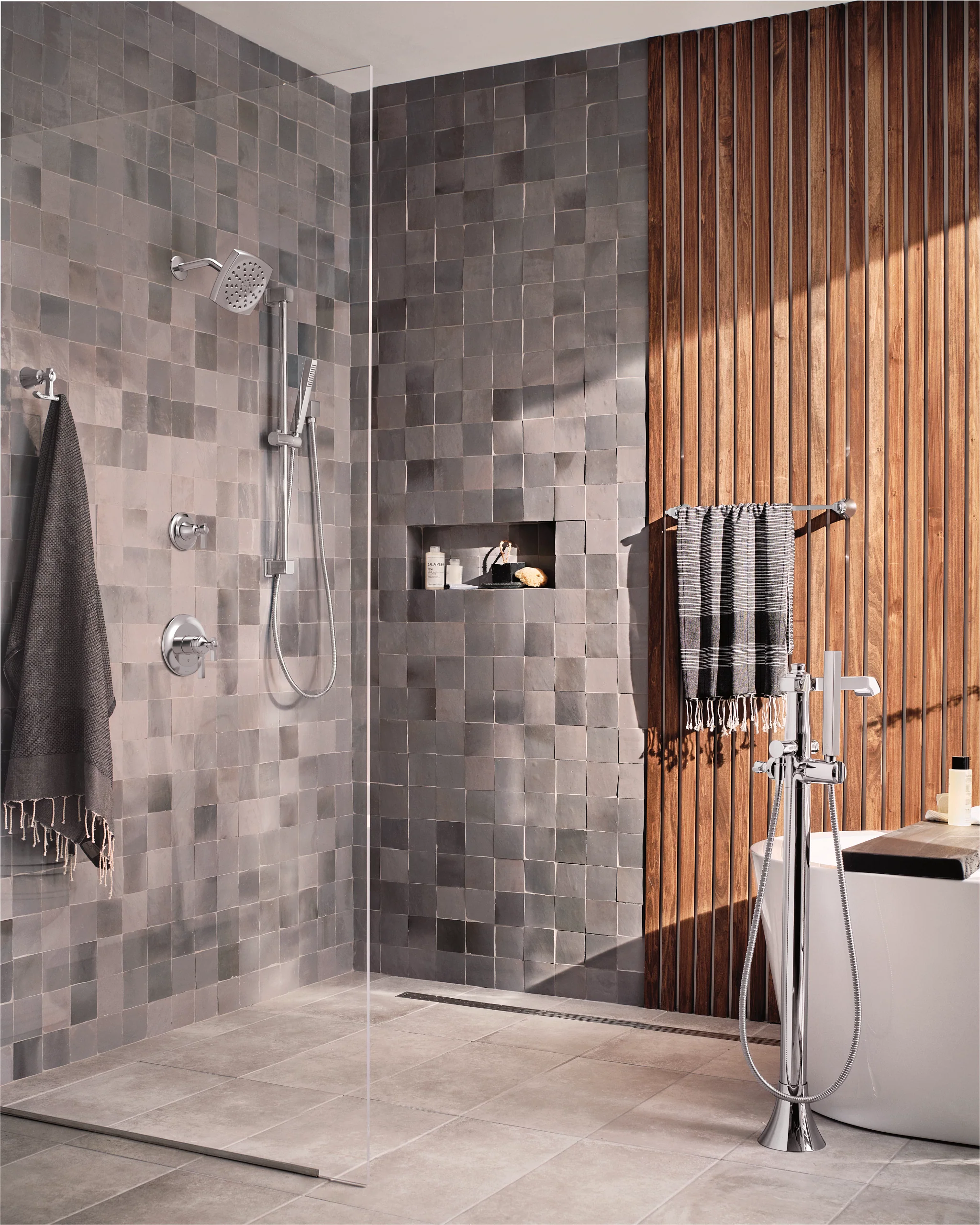 8789-Flara-M-CORE-4-Series-Shower-Trim-3.webp Flara M-CORE 4-Series Shower Trim