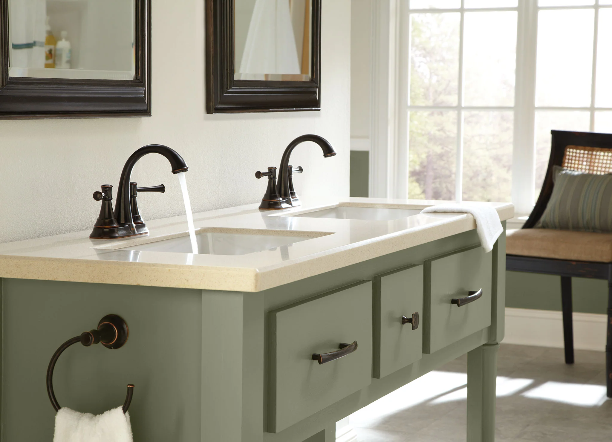 8805-Ashville-Two-handle-Centerset-Bathroom-Sink-Faucet-6.webp Ashville Two-handle Centerset Bathroom Sink Faucet