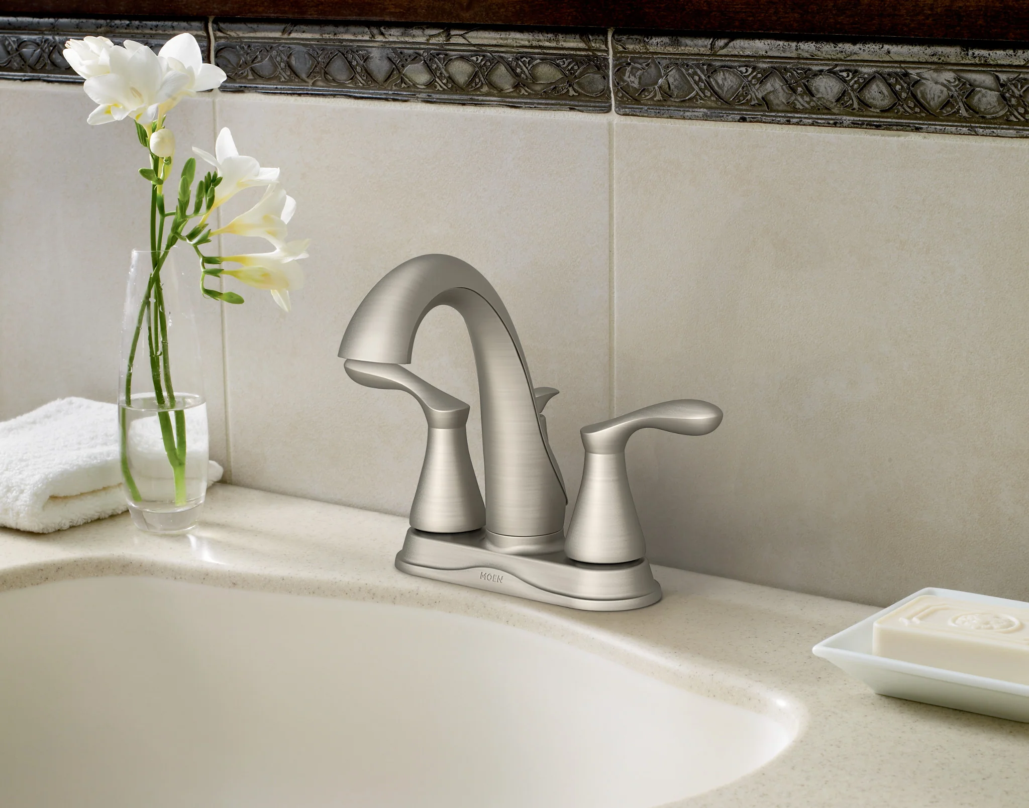 Varese Two-handle Centerset Bathroom Sink Faucet