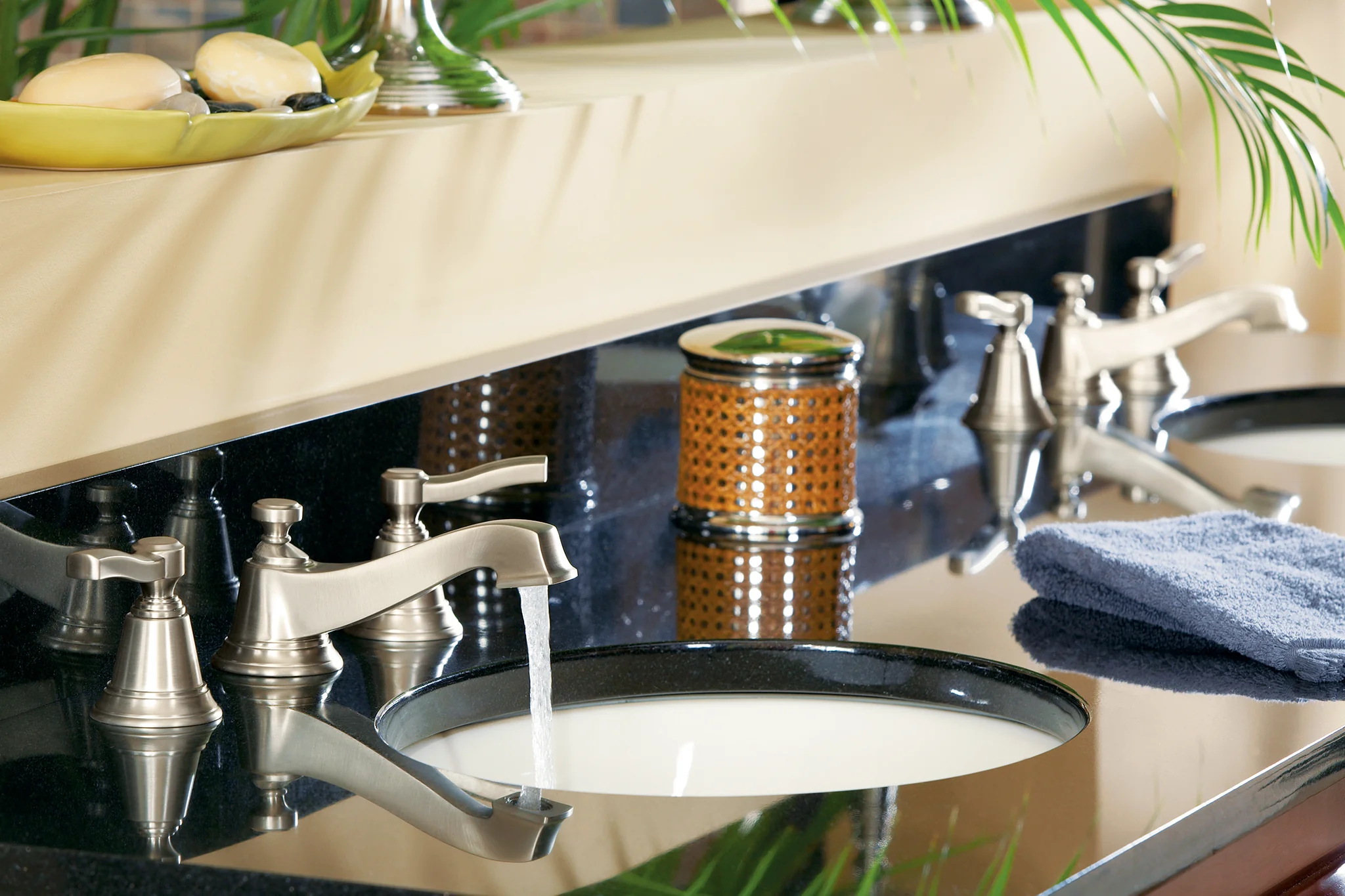 8918-Rothbury-Chrome-Two-Handle-Low-Arc-Bathroom-Faucet-10.webp Rothbury Chrome Two-Handle Low Arc Bathroom Faucet