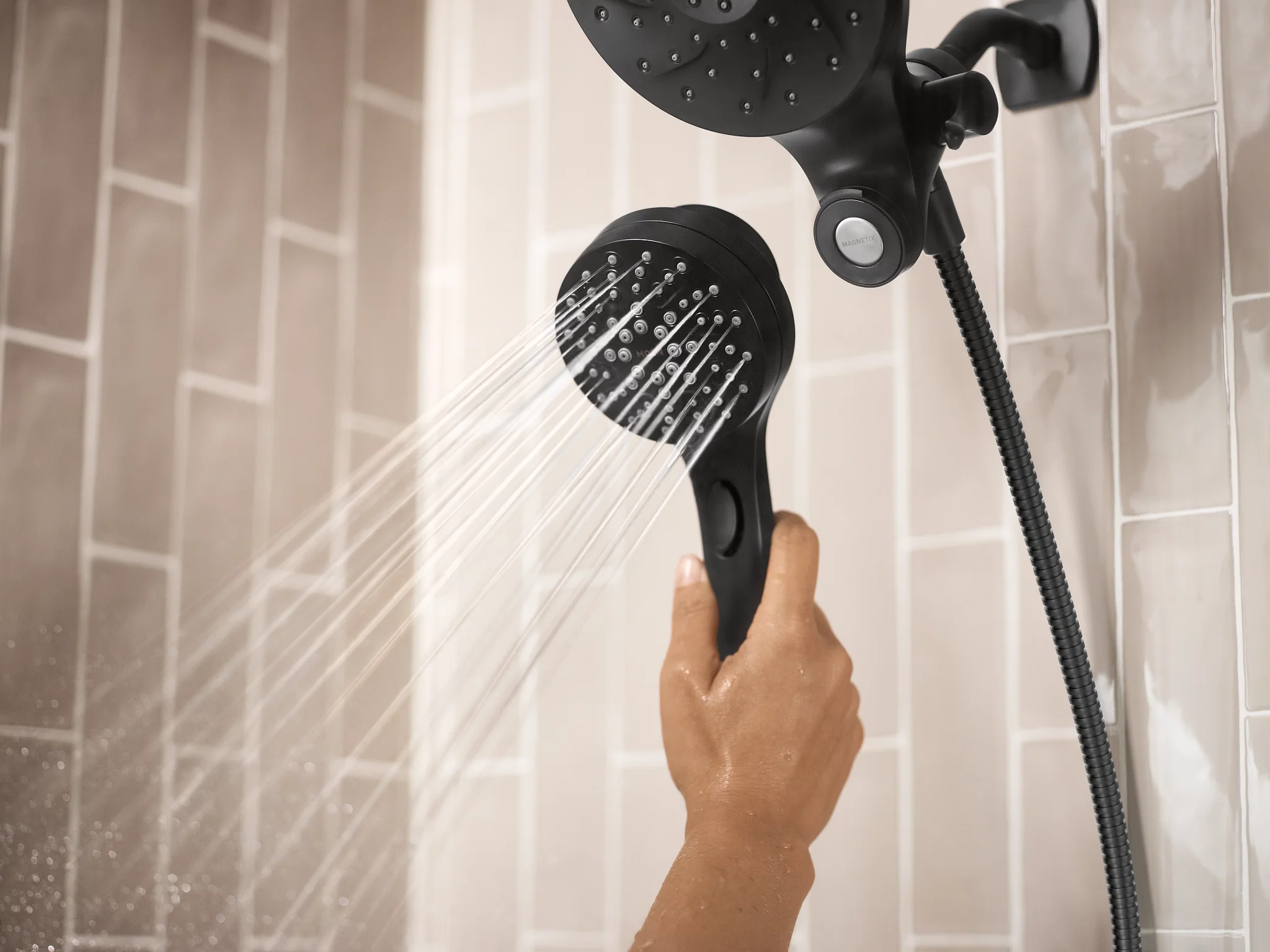 928-Engage-Six-Function-Conbination-Showerhead-With-Handheld-Shower-24.webp Engage Six-Function Conbination Showerhead With Handheld Shower