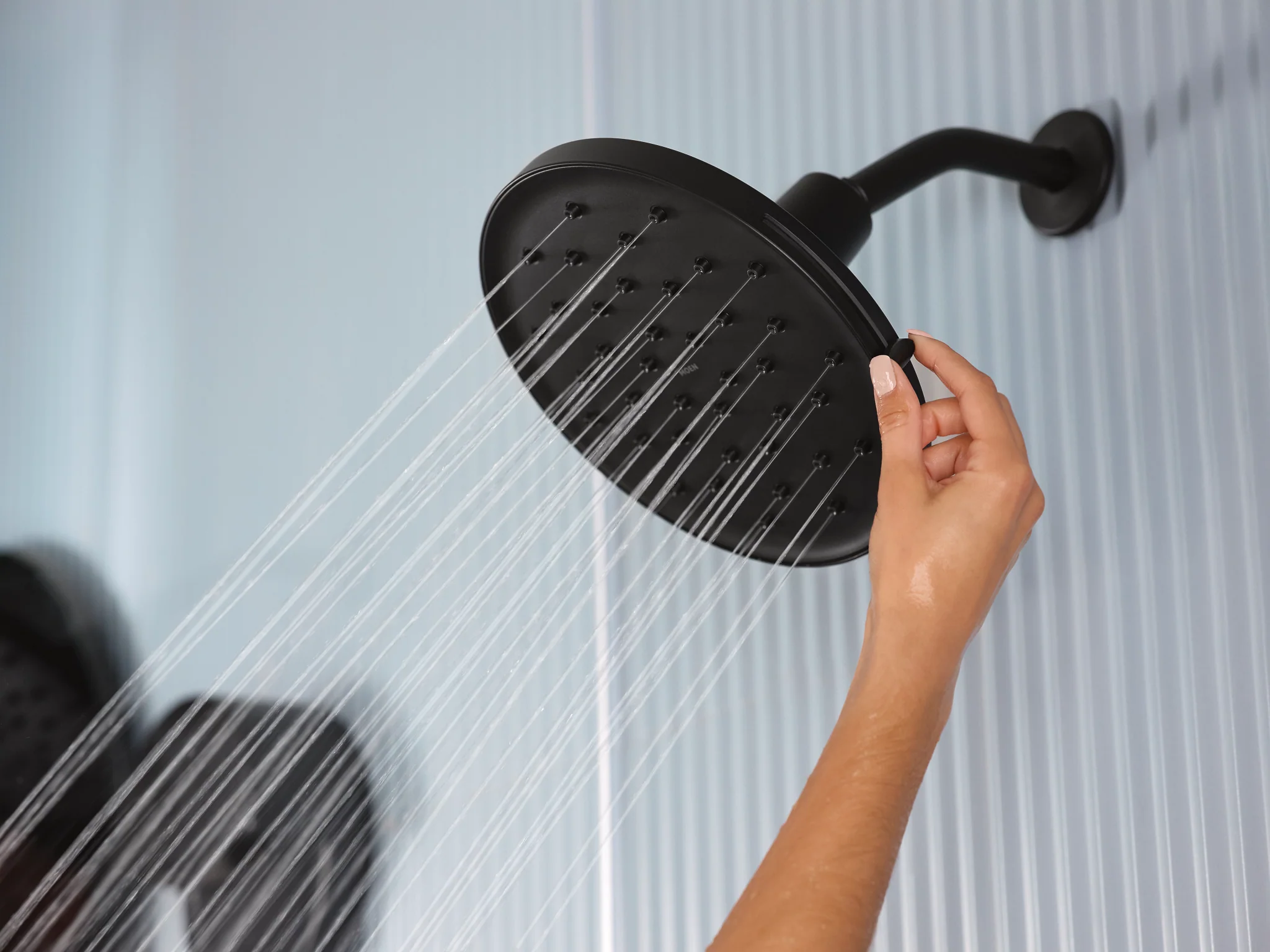 946-Verso-Adjustable-9-Diameter-Spray-Head-Rainshower-42.webp Verso Adjustable 9" Diameter Spray Head Rainshower